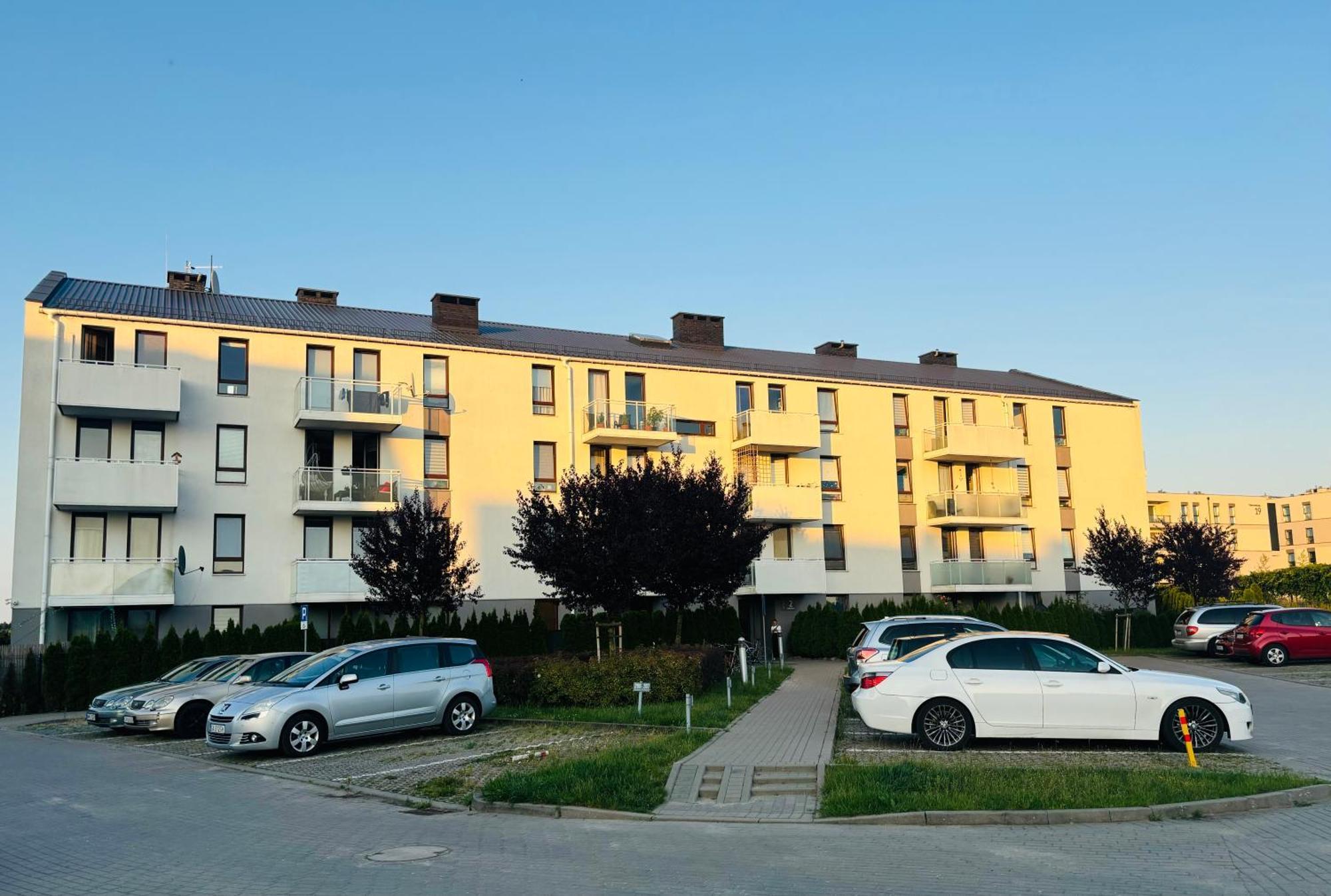 Mistral 2 Apartment